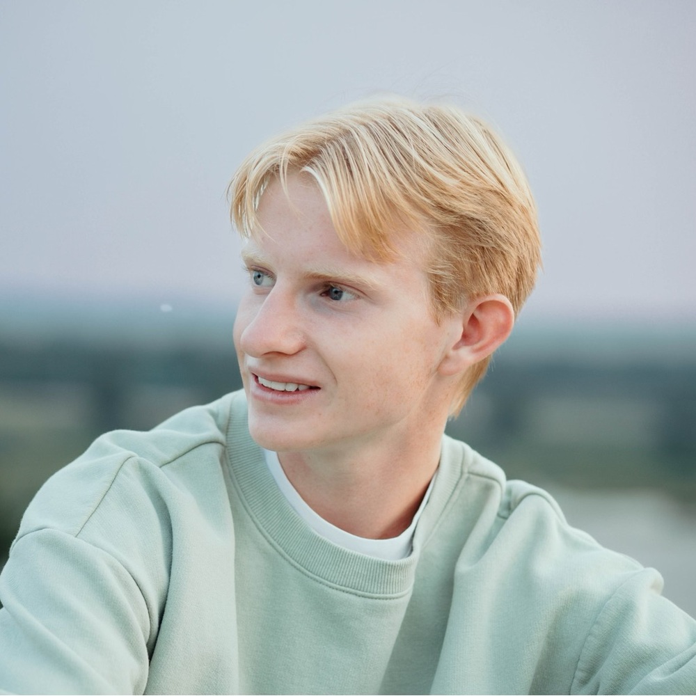 Meet your Posher, Jared
